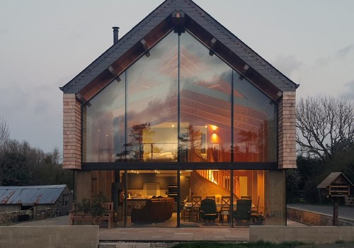 From Fixer-Upper To Showpiece: The Role Of Windows In Flipping Houses In Vancouver, WA