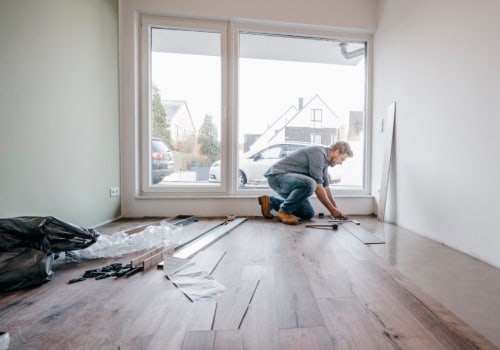 What is the 70% rule in house flipping?