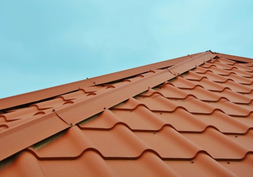 How a Roofing Contractor Enhances House Flipping Success in Sarasota