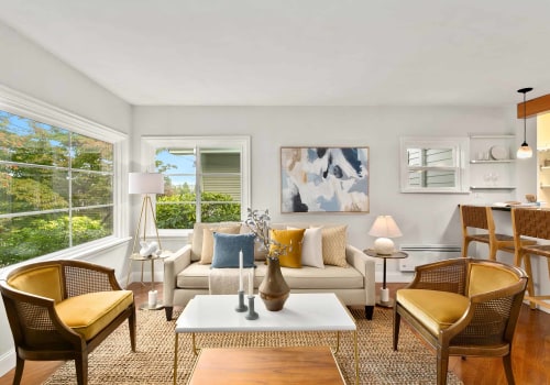 The Role of Staging in Turning a Flip Into a Quick Sale